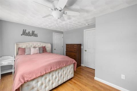 177 Jenckes St, Woonsocket, RI 02895 photo 24