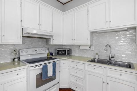 177 Jenckes St, Woonsocket, RI 02895 photo 18
