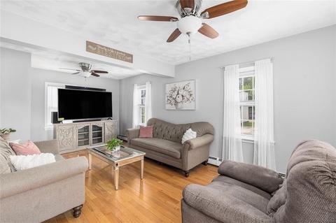 177 Jenckes St, Woonsocket, RI 02895 photo 3