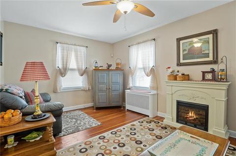 76 Harmon Ave, Cranston, RI 02910 photo 10