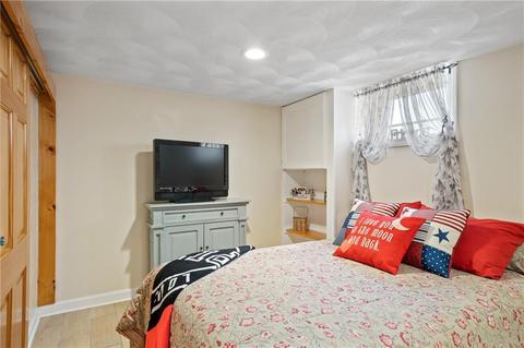 76 Harmon Ave, Cranston, RI 02910 photo 22