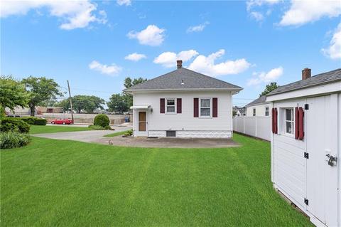 76 Harmon Ave, Cranston, RI 02910 photo 7