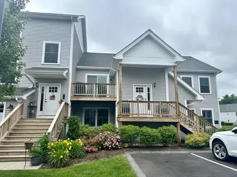 2 Jupiter Ln #H, Richmond, RI 02898