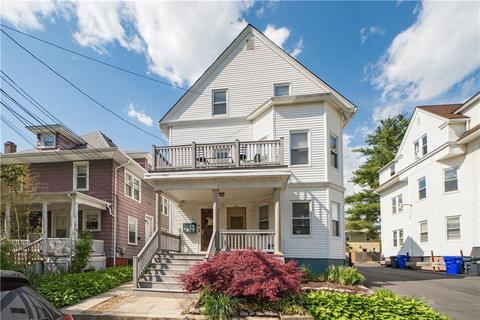 224 Pleasant St, Providence, RI 02906