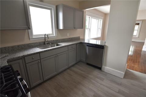 555 Providence St, Woonsocket, RI 02895 photo 4