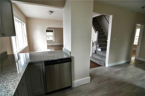 555 Providence St, Woonsocket, RI 02895 photo 5