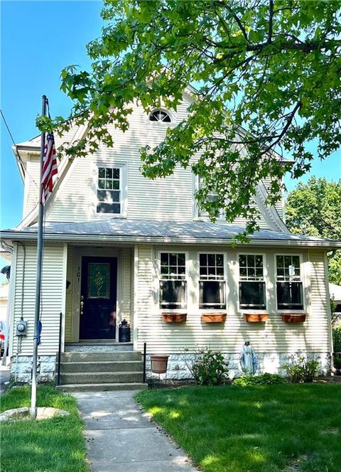 101 Modena Ave, Providence, RI 02908
