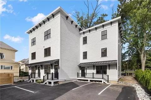 251 Hope St #B3, Providence, RI 02906