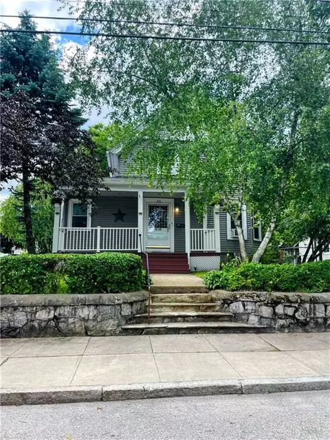 359 Carrington Ave, Woonsocket, RI 02895