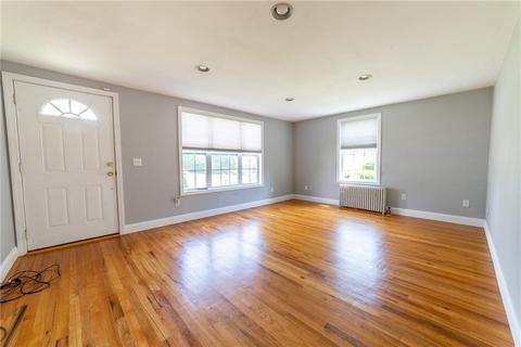 32 Stanmore Rd, Warwick, RI 02889 photo 14