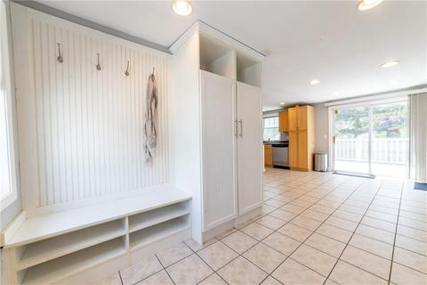 32 Stanmore Rd, Warwick, RI 02889 photo 9