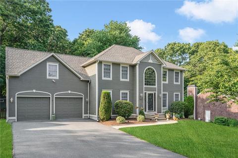 16 Eastwick Rd, North Kingstown, RI 02852