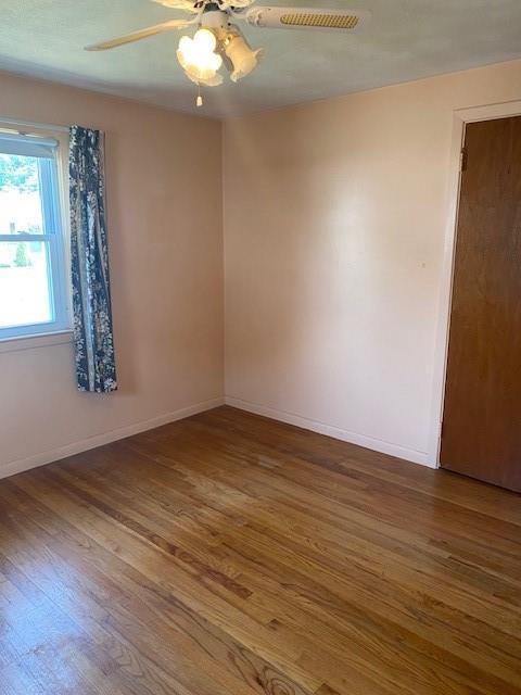 30 Amherst Rd, Warwick, RI 02889 photo 24