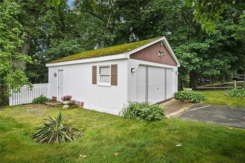 573 Third Ave, Woonsocket, RI 02895 photo 3