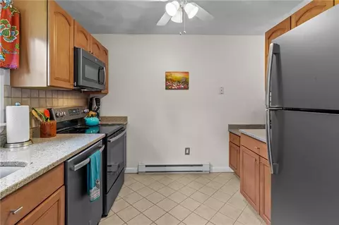 17 Crestview Dr #B, Westerly, RI 02891 photo 10