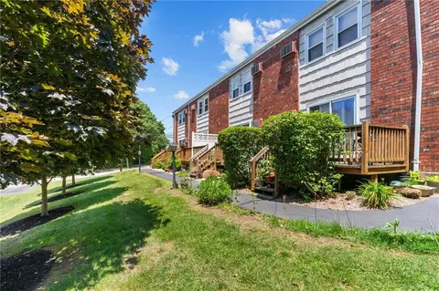 17 Crestview Dr #B, Westerly, RI 02891 photo 31