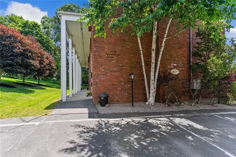 17 Crestview Dr #B, Westerly, RI 02891 photo 32