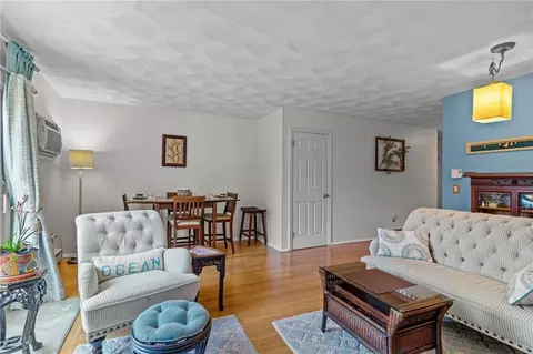 17 Crestview Dr #B, Westerly, RI 02891 photo 5