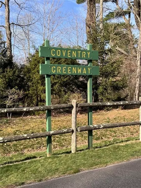 4 Collier Way, Coventry, RI 02816 photo 3