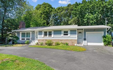 36 Mullen Rd, Warwick, RI 02888 photo 4