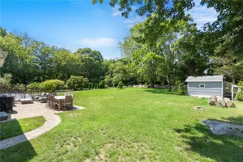 34 Wagner Rd, Westerly, RI 02891 photo 3