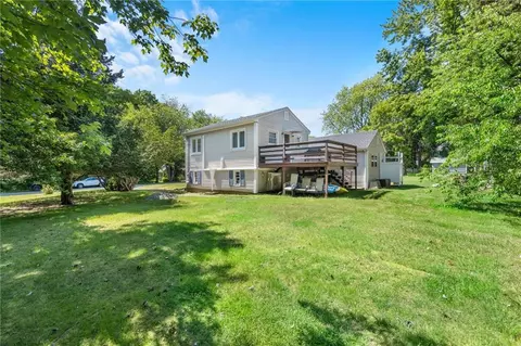 34 Wagner Rd, Westerly, RI 02891 photo 9