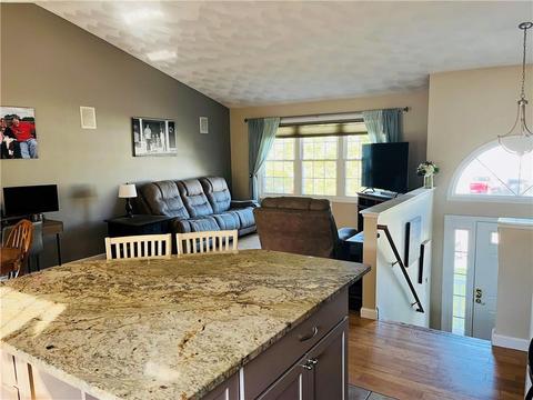 44 Mckay Ct, Warwick, RI 02889 photo 10
