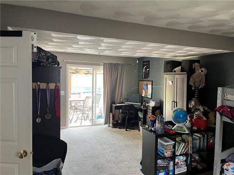 44 Mckay Ct, Warwick, RI 02889 photo 20