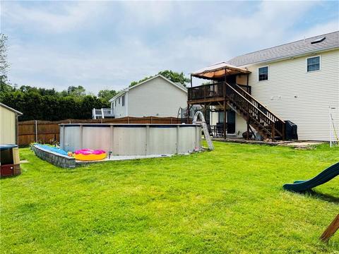 44 Mckay Ct, Warwick, RI 02889 photo 4