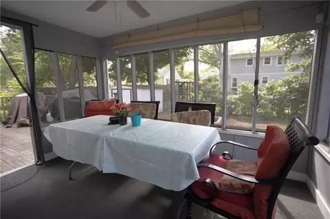 245 Lansdowne Rd, Warwick, RI 02888 photo 11
