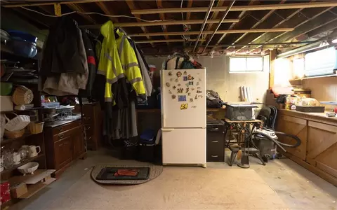 245 Lansdowne Rd, Warwick, RI 02888 photo 32