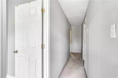 124 Brook St, Woonsocket, RI 02895 photo 16