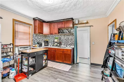 124 Brook St, Woonsocket, RI 02895 photo 8