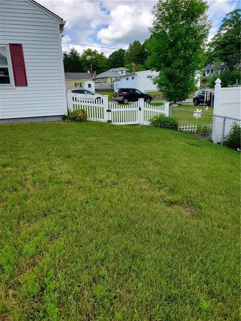 36 Ridge St, Woonsocket, RI 02895 photo 23