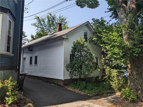 183 Howell St, Providence, RI 02906