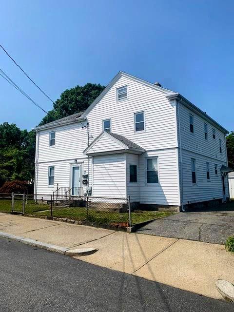 69 De Pinedo St, Providence, RI 02904