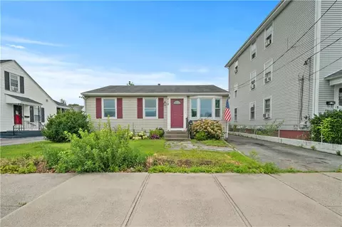 219 Benefit St, Pawtucket, RI 02861