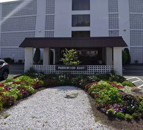143 Hoffman Ave #205, Cranston, RI 02920