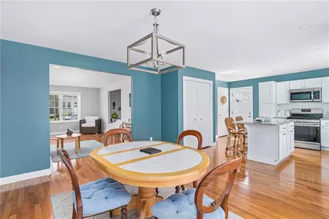 113 Pender Ave, Warwick, RI 02889 photo 11