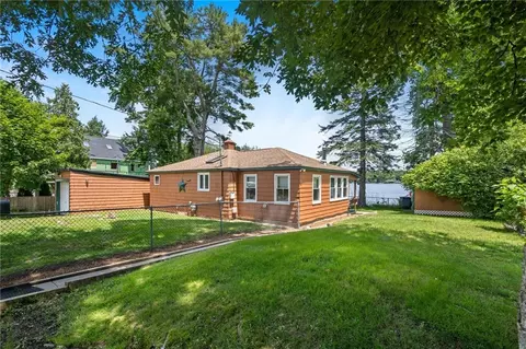 13 Dixie Rd, Coventry, RI 02816 photo 2