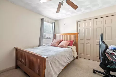 85 Aylsworth Ave, Woonsocket, RI 02895 photo 10