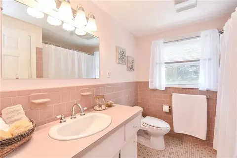 92 Manolla Ave, Warwick, RI 02888 photo 19