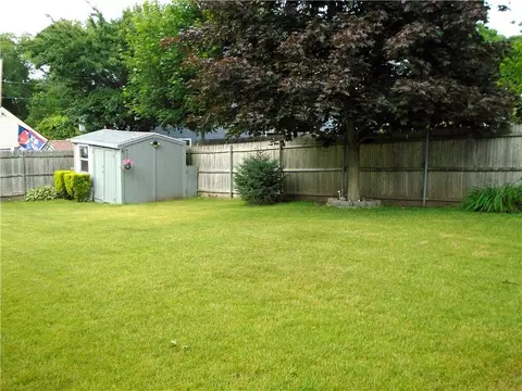 92 Manolla Ave, Warwick, RI 02888 photo 26