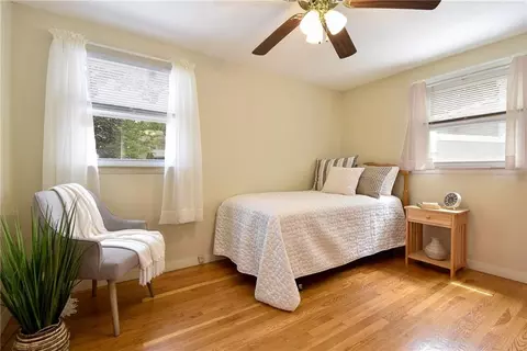 92 Manolla Ave, Warwick, RI 02888 photo 14