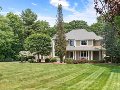 7 Foster Way, East Greenwich, RI 02818