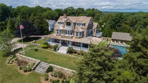 2 Ninigret Ave, Westerly, RI 02891 photo 2
