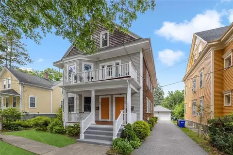 62 Larch St, Providence, RI 02906
