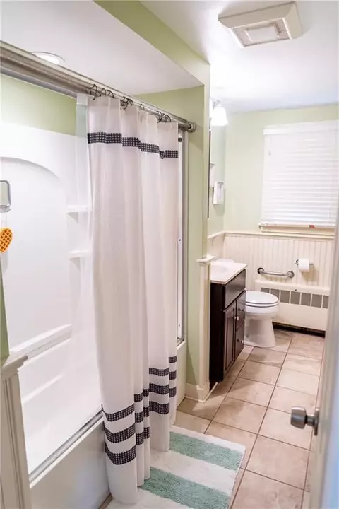 22 E Side Dr, Barrington, RI 02806 photo 13