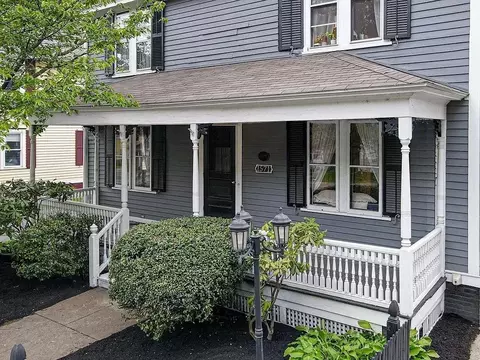 1571 Mendon Rd, Cumberland, RI 02864