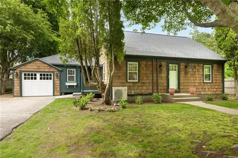 50 Normandy Rd, South Kingstown, RI 02879